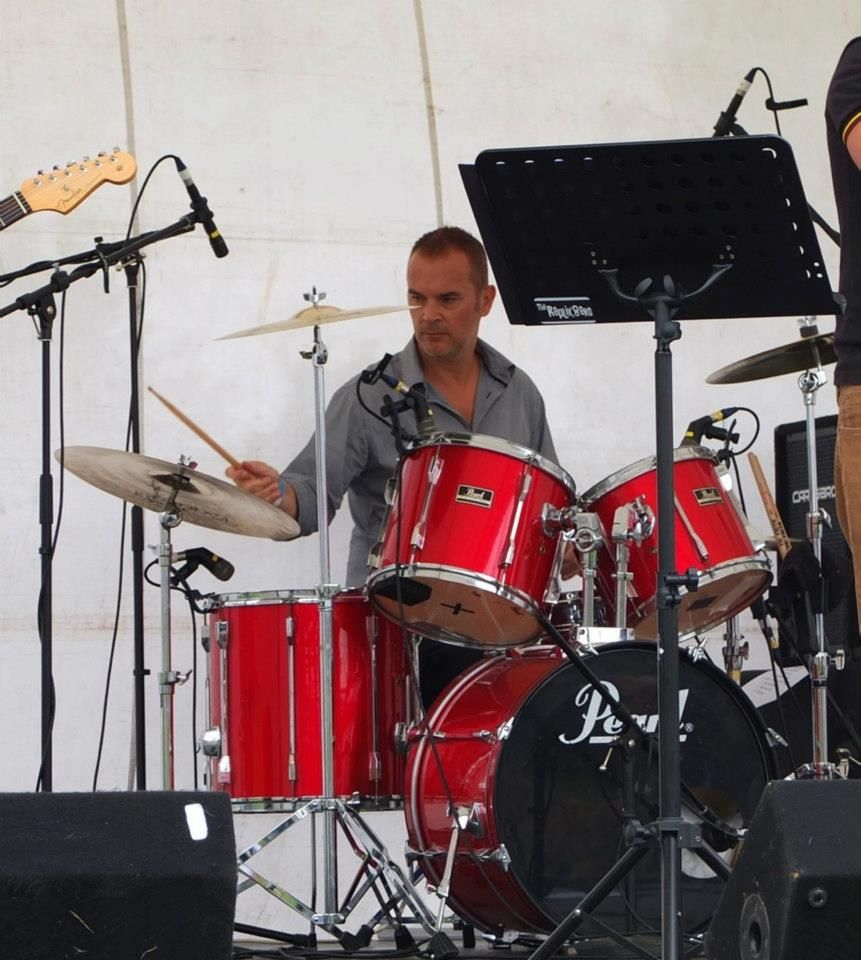 The Replik8ers Photos - 155 - Live @Weald Festival