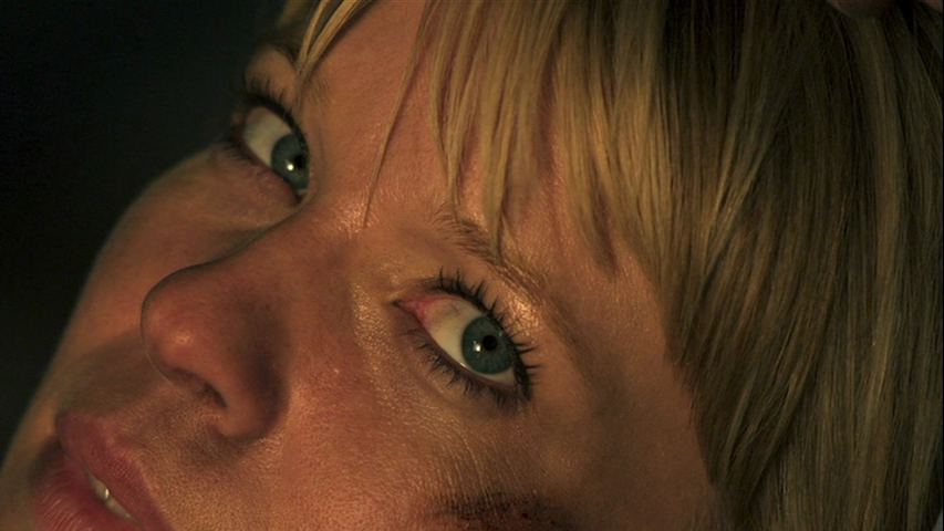 vlcsnap-2012-04-12-19h15m20s45.png
