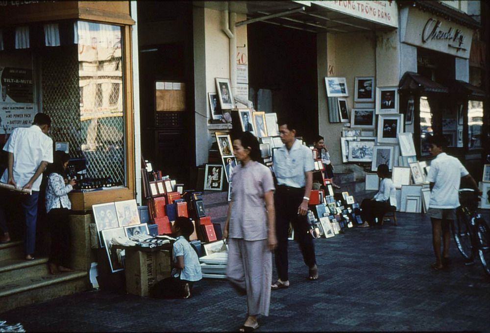 Redsvn-Saigon-1956-03