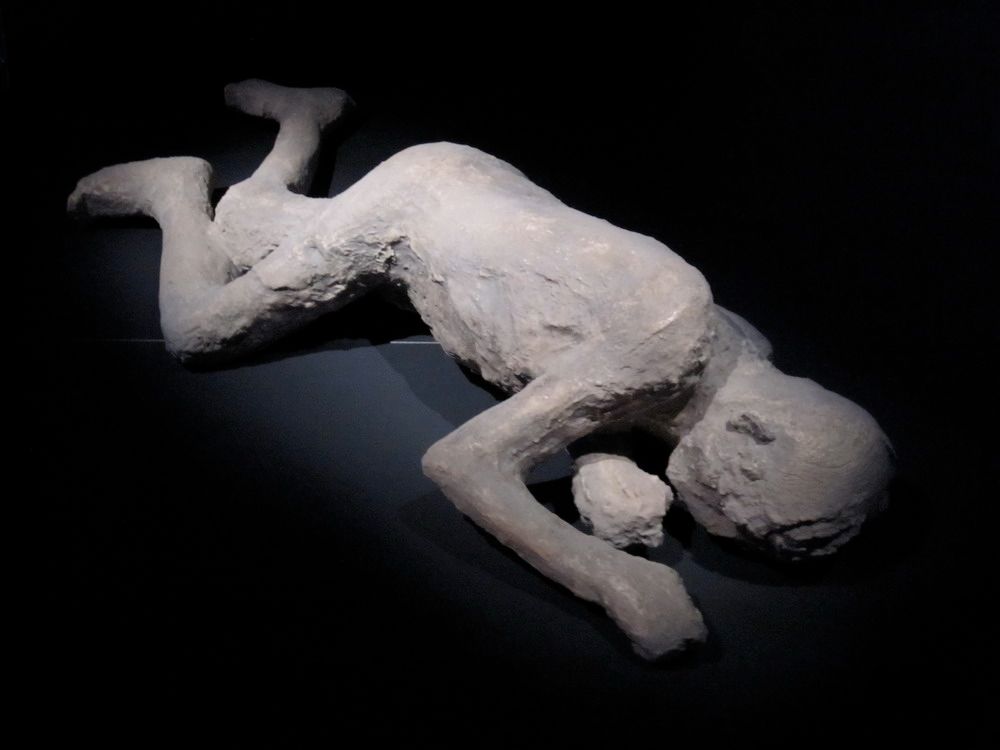 Việt Nam Xanh - Những xác người hóa đá của thành Pompeii (Hình 5).