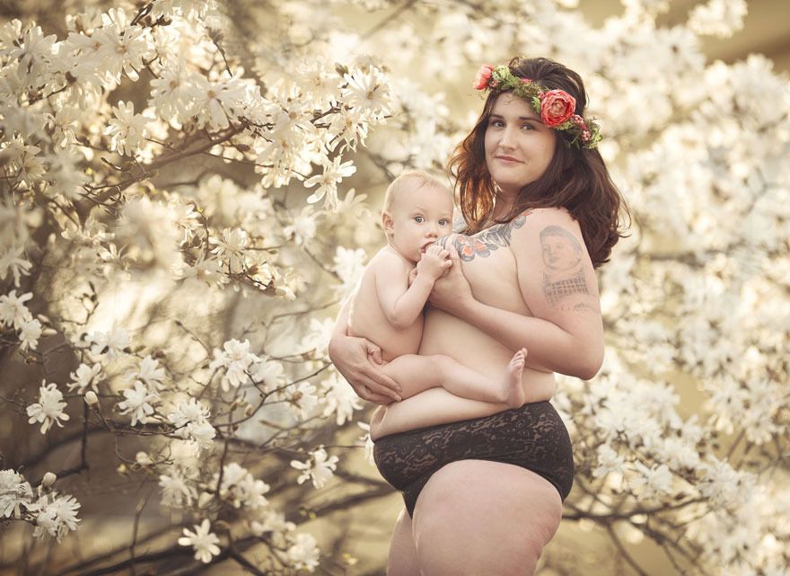 motherhood-photography-breastfeeding-godesses-ivette-11.